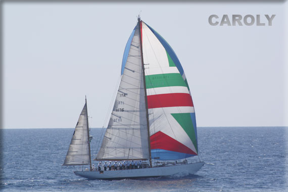 Collisione alla Spezia: affonda un Dragone, il Caroly in soccorso