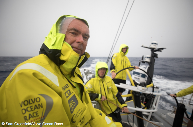 Volvo Ocean Race: passaggio rapido delle calme equatoriali, Brunel guida la flotta nell’Aliseo e Mapfre deve ancora inseguire
